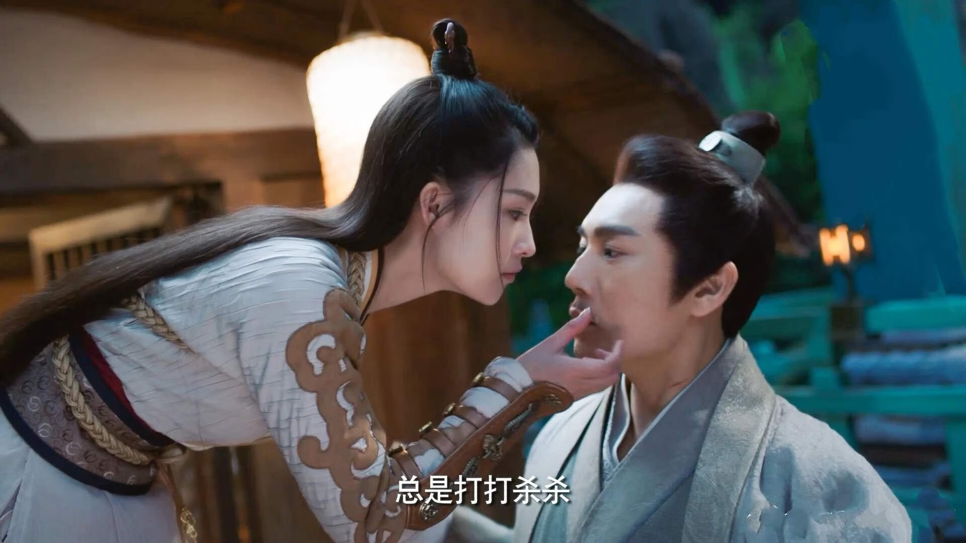 迪拜红星引援效果显著，逆袭晋级八强，迪拜订购365台红旗