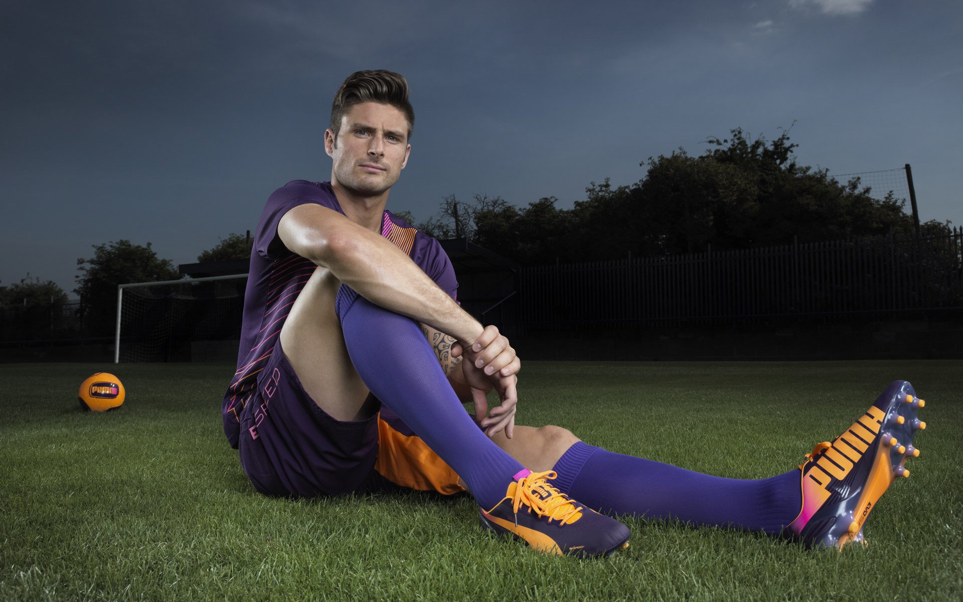 转会：皇马刚刚签下一名欧洲顶级中场，布局未来，皇马欧战